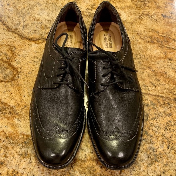 johnston & murphy campbell wingtip chukka boots